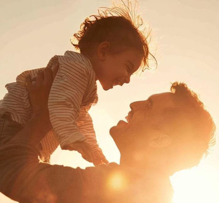 Las cenizas de papá siguen en casa: ¿cómo saber si es momento de darles un lugar especial?